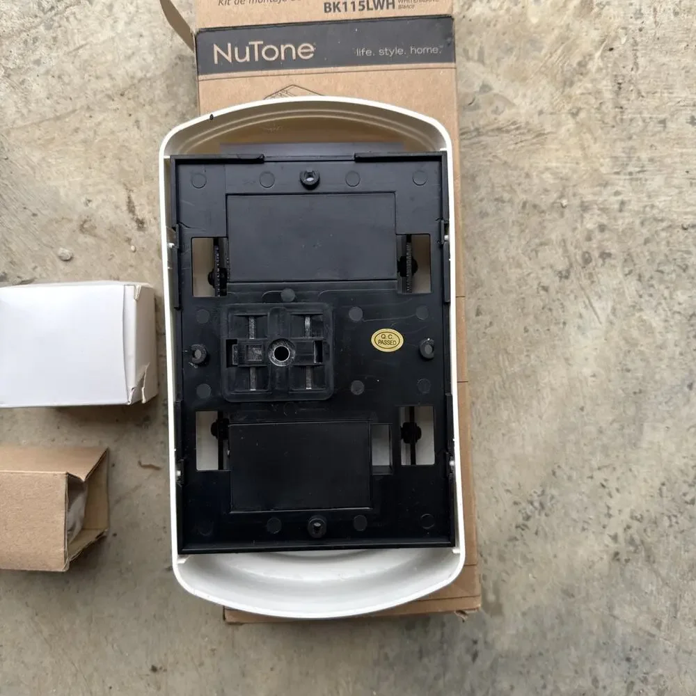 NUTONE WIRED DOOR CHIME KIT IN WHITE #: BK115LWH